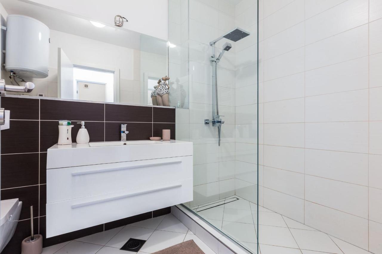 Hoplite 2Br Apartment With Free Parking Задар Екстер'єр фото